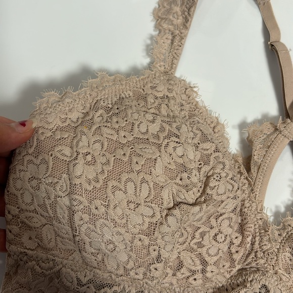 Aerie 🤍Eyelash Lace Racerback Bralette - Picture 4 of 9